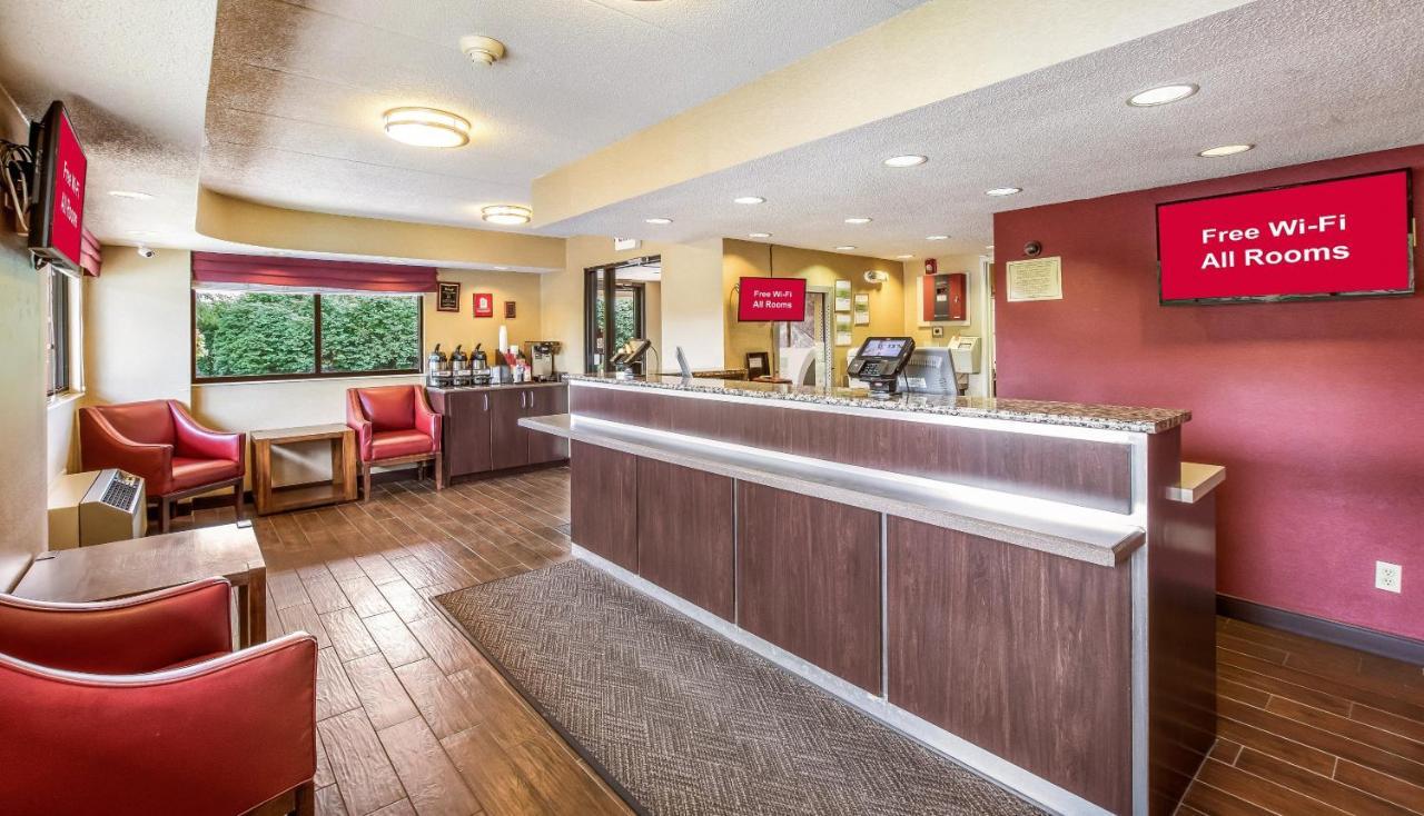 Red Roof Inn Detroit - Plymouth/Canton Екстериор снимка