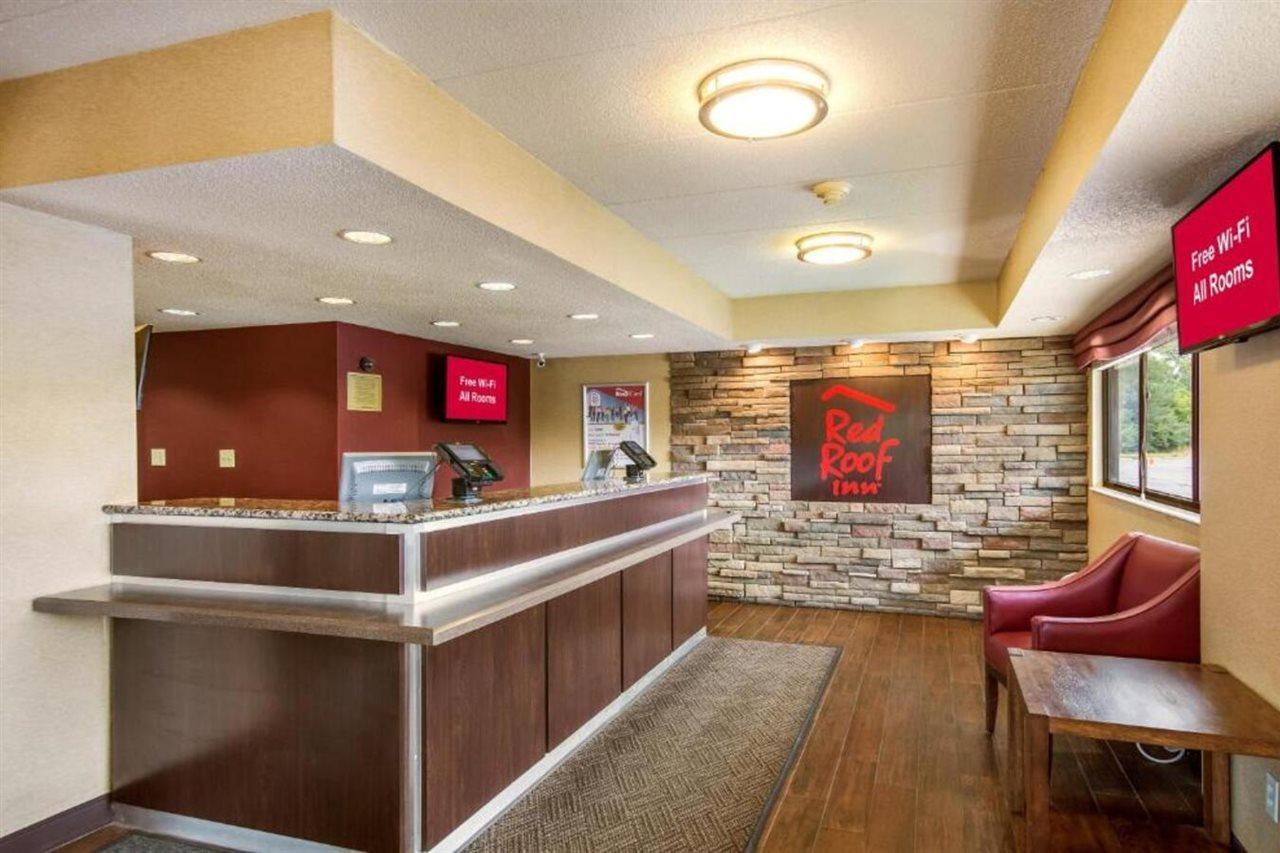 Red Roof Inn Detroit - Plymouth/Canton Екстериор снимка