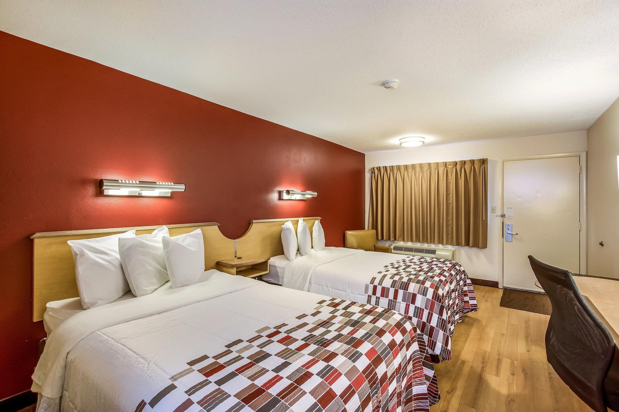 Red Roof Inn Detroit - Plymouth/Canton Екстериор снимка
